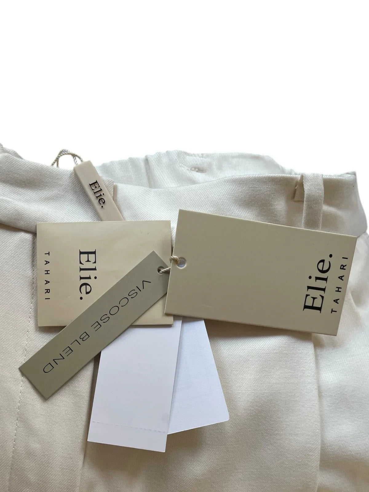 Elie Tahari Women’s Pleated High-Waisted Dress Pants Ivory Cream Straight Leg - Trendiez U ♥ 