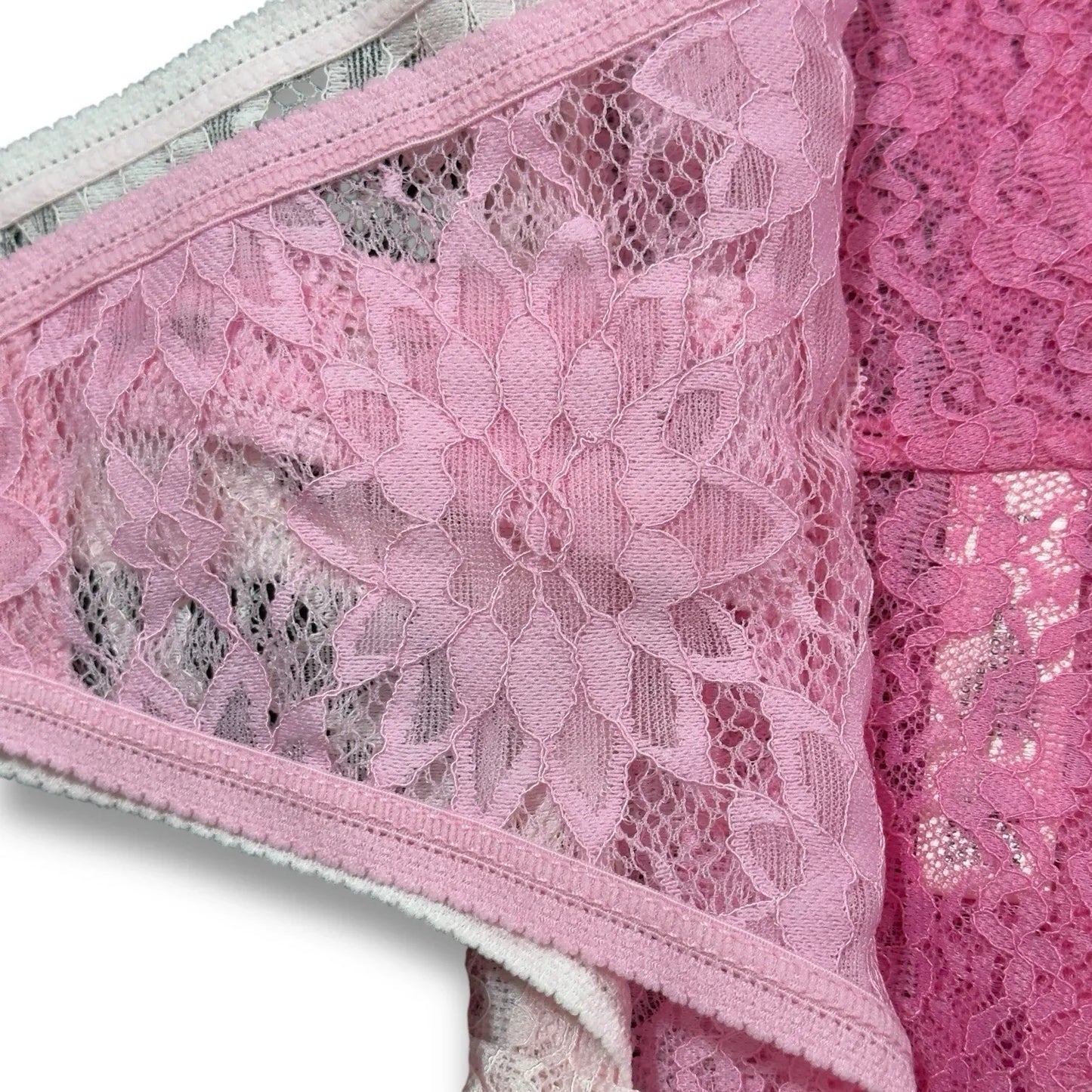 Juicy Couture Women’s Intimates Lace Thongs Underwear Panties Sz XL 5 Pcs - Trendiez U ♥ 