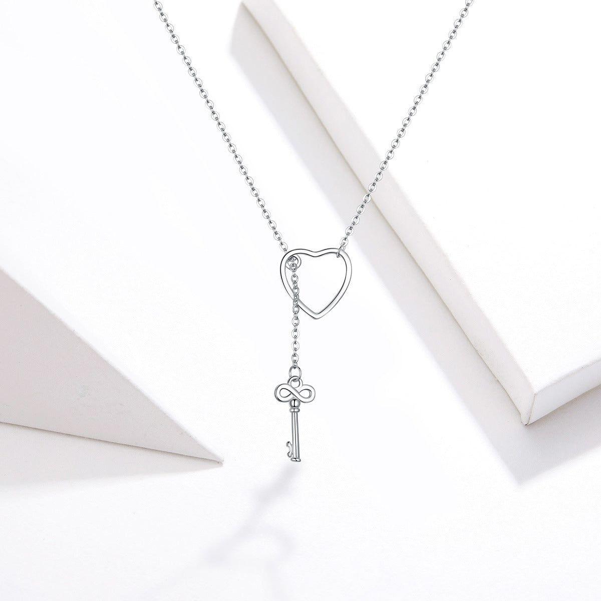 Key to Heart Pendant Necklace - Trendiez U ♥ 