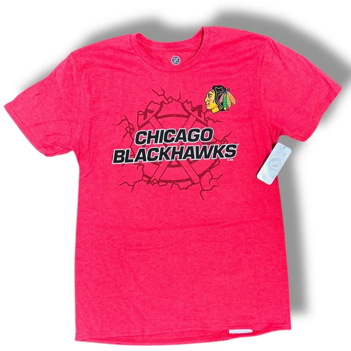 NHL Chicago Blackhawks Red Black Hockey Sports T-shirt Men’s Athletic Medium - Trendiez U ♥ 
