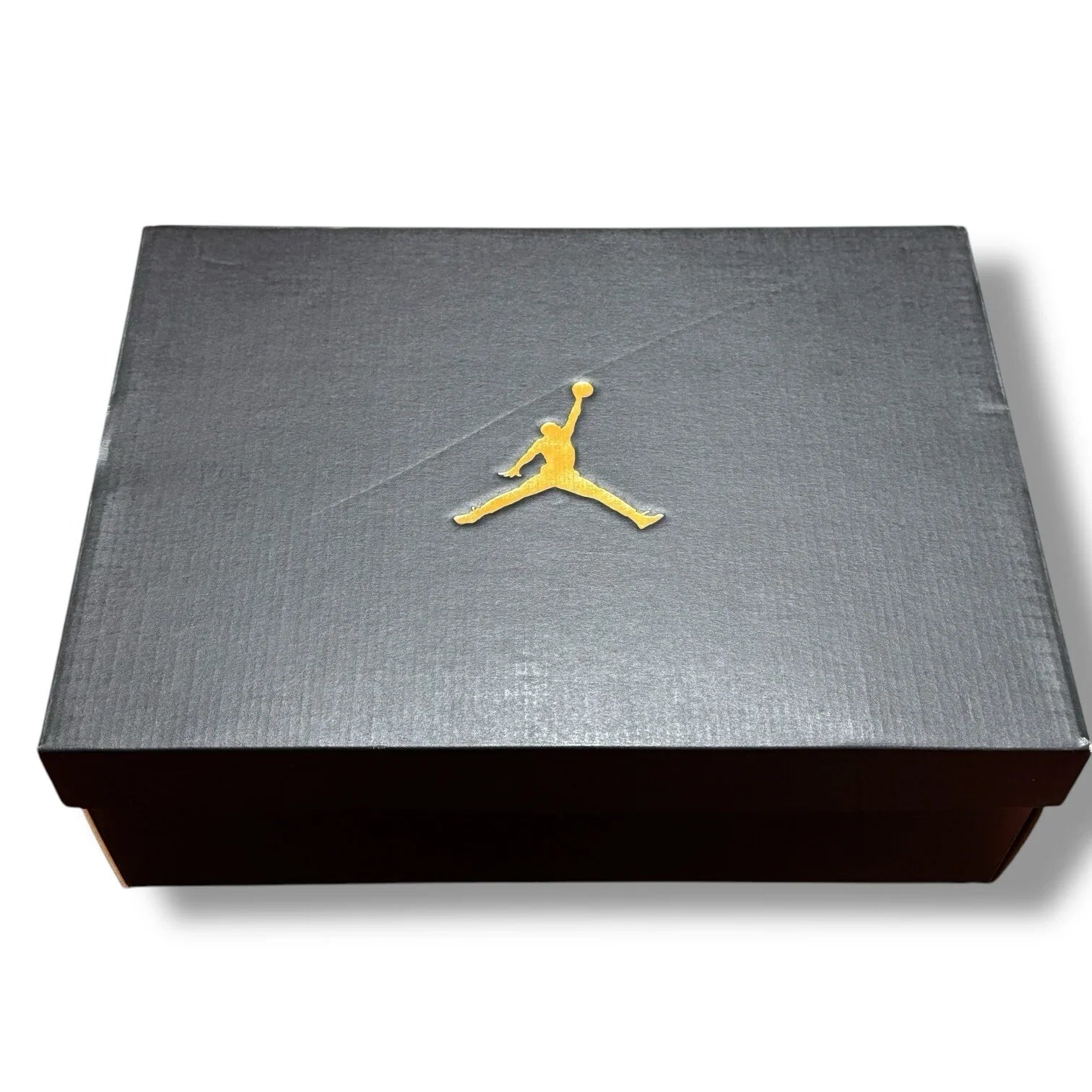 Nike Air Jordan Mens Max Aura 2 ''White Black Gold'' Basketball Shoes CK6636-107 - Trendiez U ♥ 