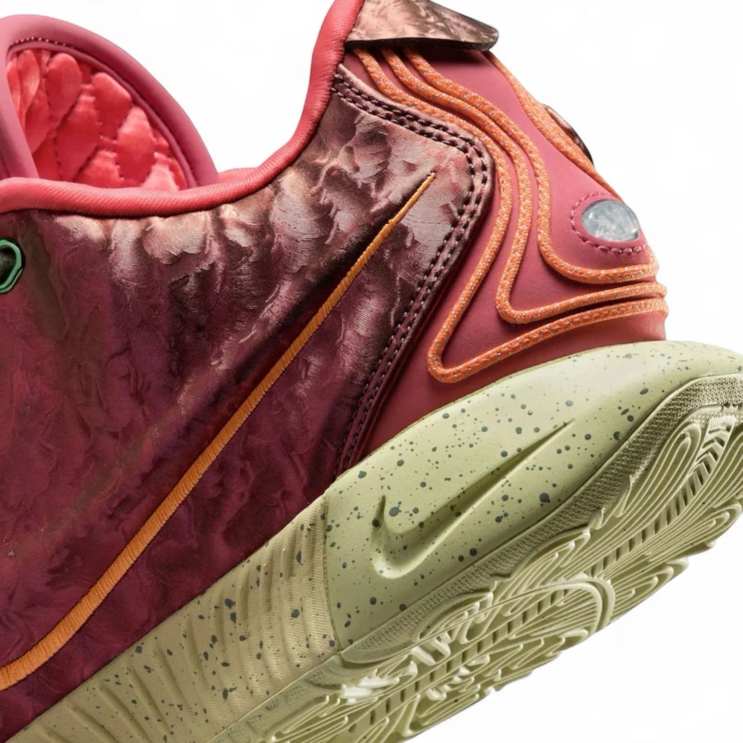 Nike LeBron XXI “Queen Conch” Basketball Shoes – Gold, Men’s Size 11.5 (FN0708-800) - Trendiez U ♥ 