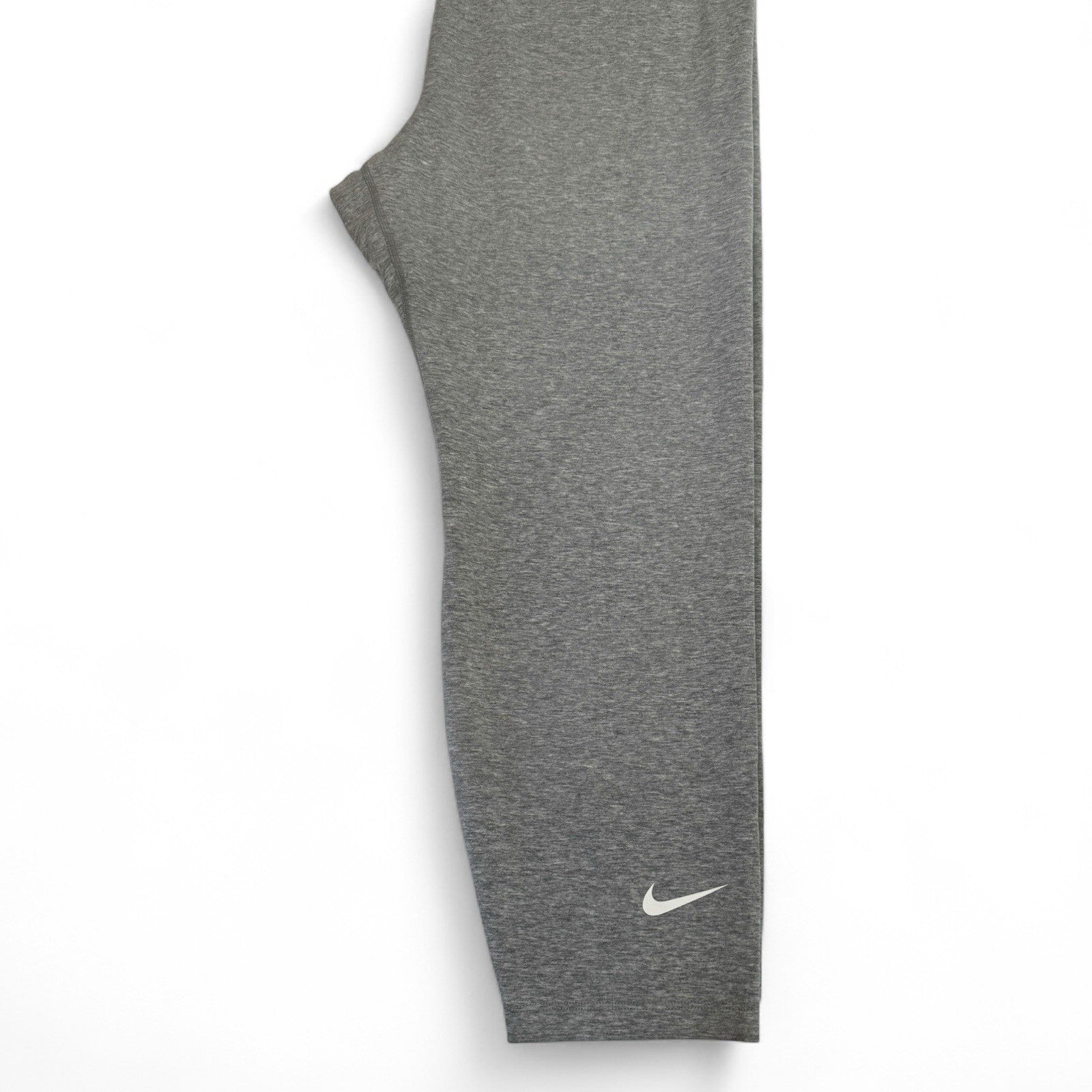 Nike Women’s Plus Size Leggings – Gray High Rise 7/8 Length 1X - Trendiez U ♥ 