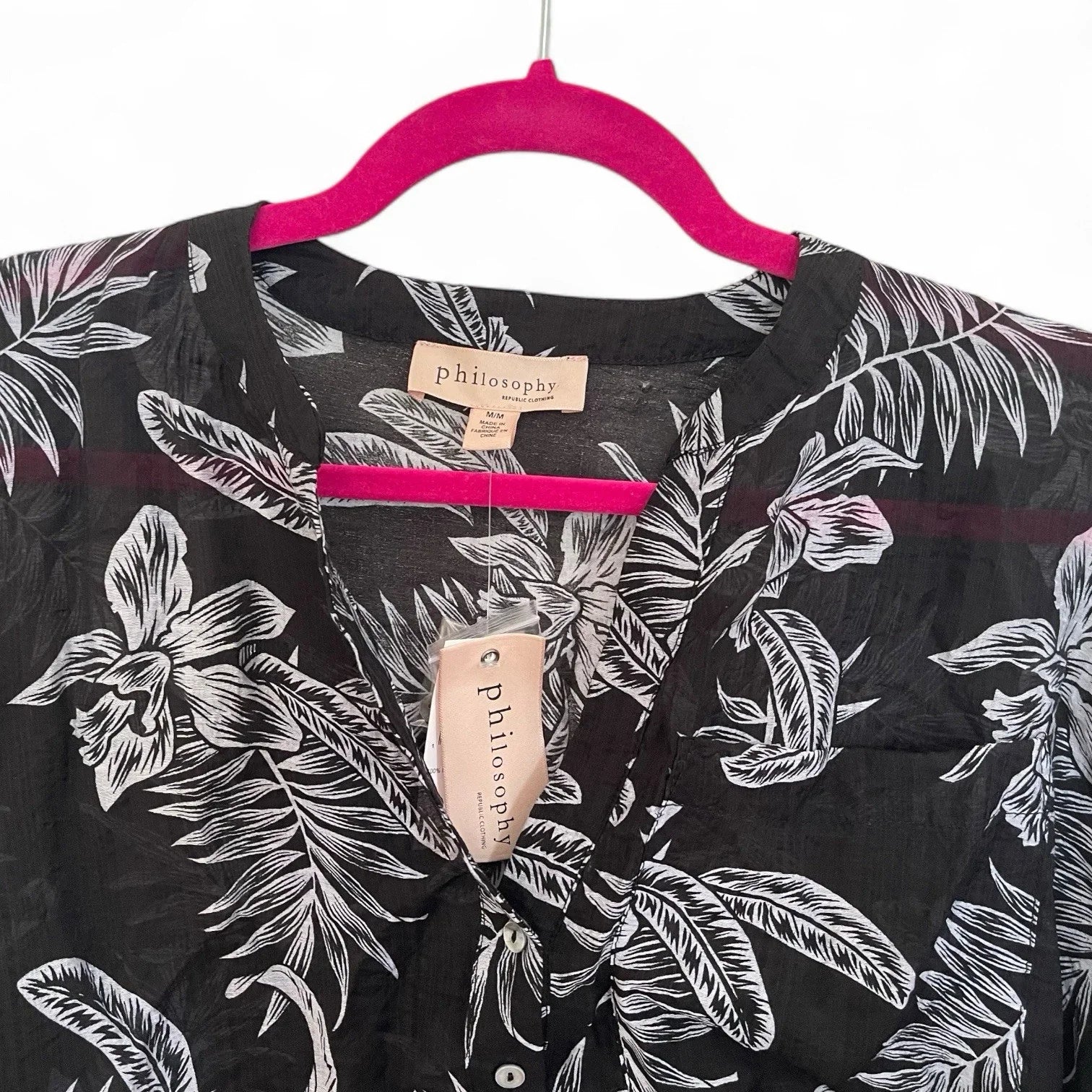 Philosophy Black Coastal Floral Blouse Size M Lightweight Relaxed Fit - Trendiez U ♥ 