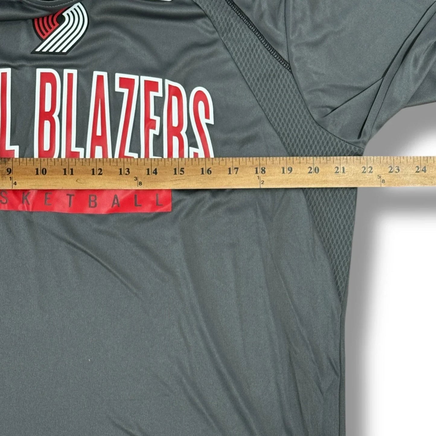 Portland Trail Blazers Long Sleeve Shirt Gray Men’s NBA Crew neck Graphic Tee L - Trendiez U ♥ 
