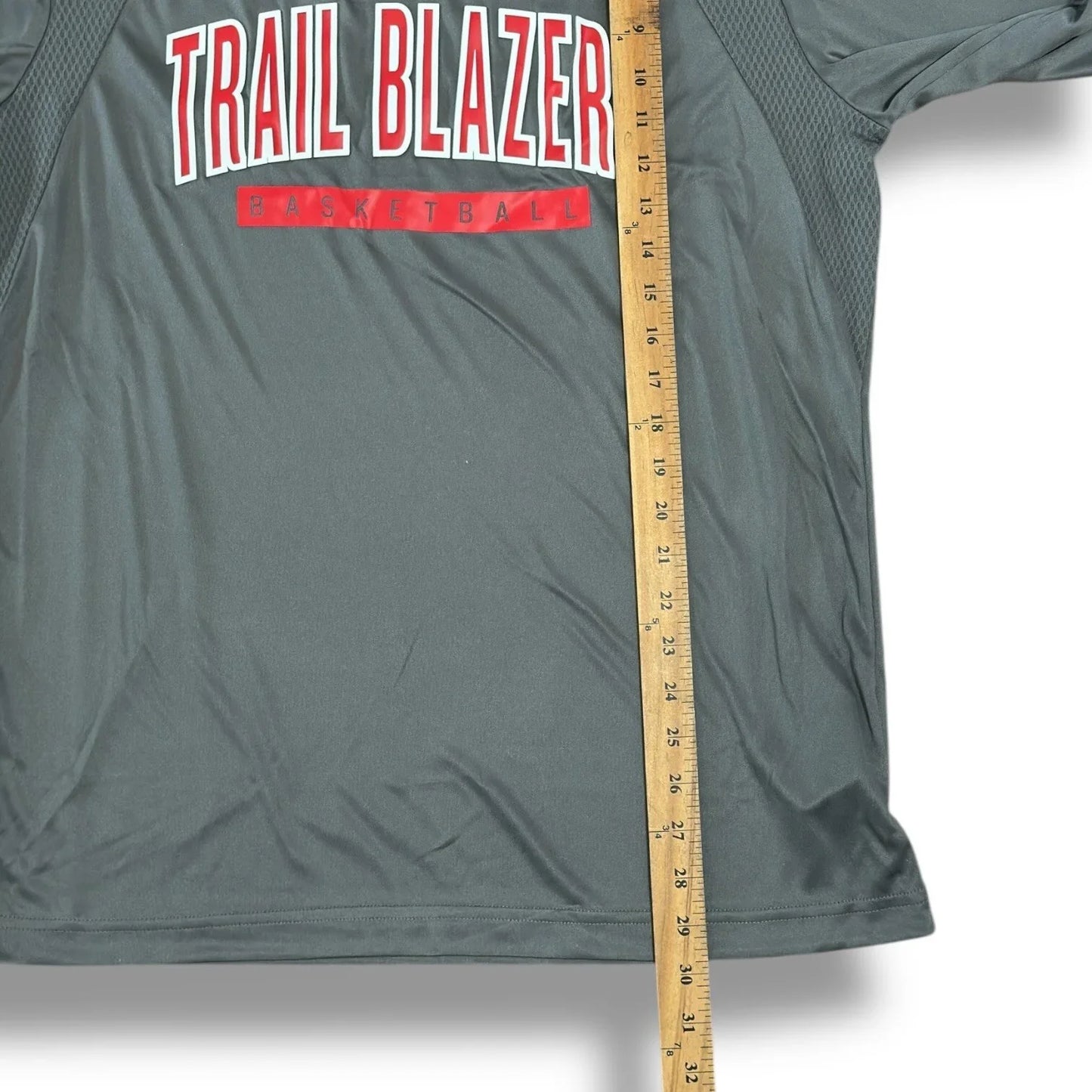 Portland Trail Blazers Long Sleeve Shirt Gray Men’s NBA Crew neck Graphic Tee L - Trendiez U ♥ 