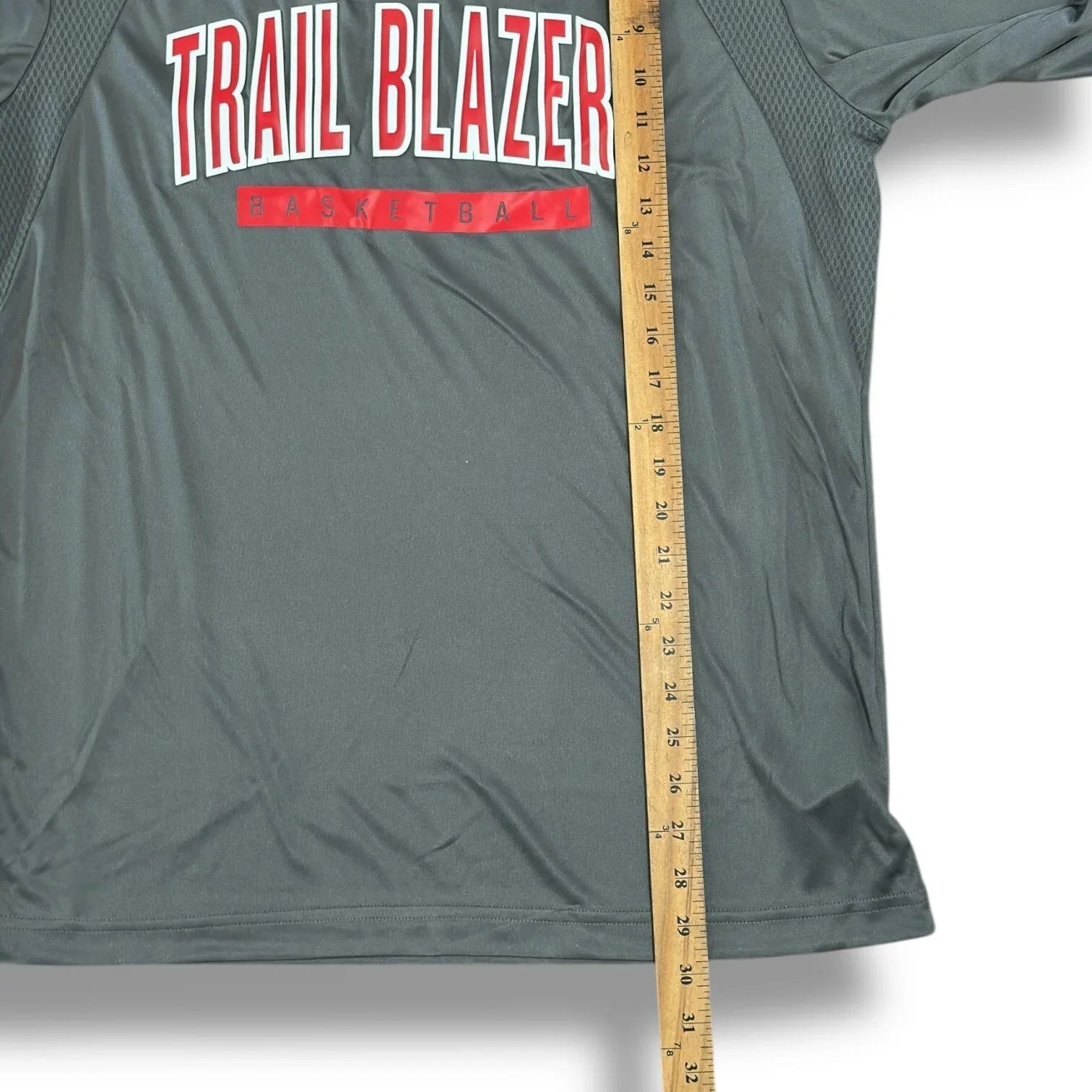 Portland Trail Blazers Long Sleeve Shirt Gray Men’s NBA Crew neck Graphic Tee L - Trendiez U ♥ 