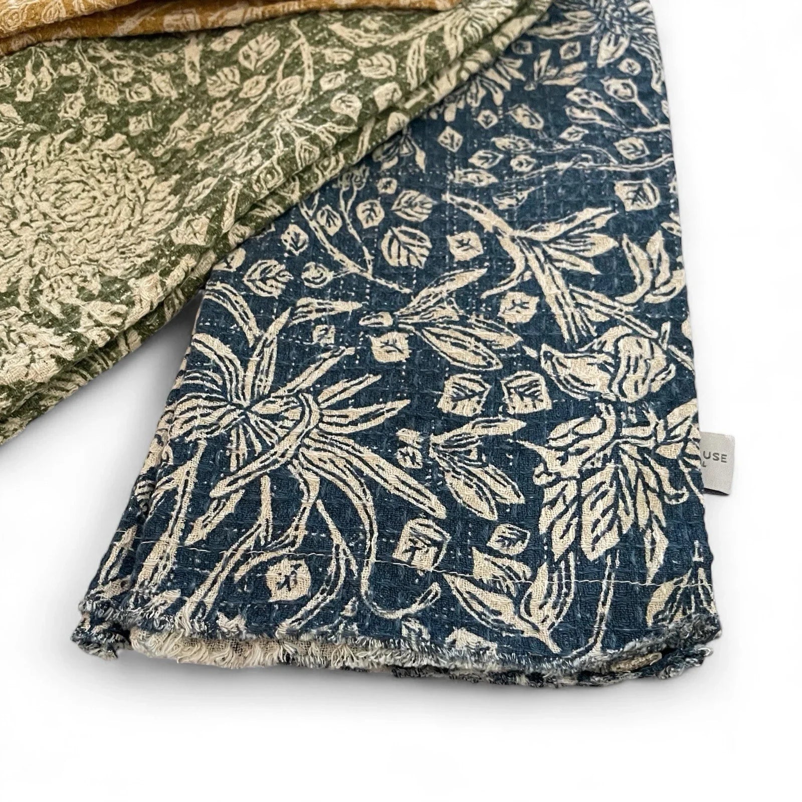 Rachel Ashwell Floral Weave Kitchen Towel Set of 3 100% Cotton Fringed Trim - Trendiez U ♥ 