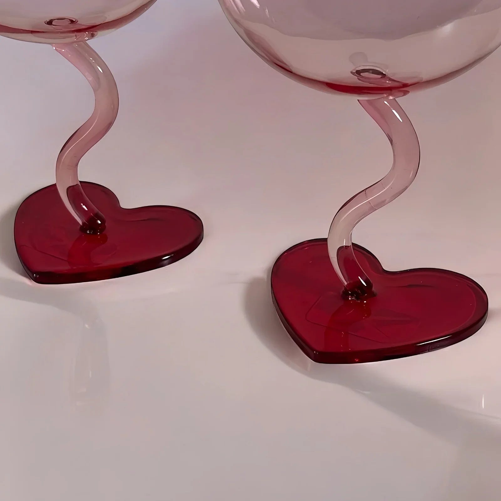 Red Heart Stemmed Balloon Glass Wine Glasses Valentine Heart Squiggle Stem - 2 - Trendiez U ♥ 