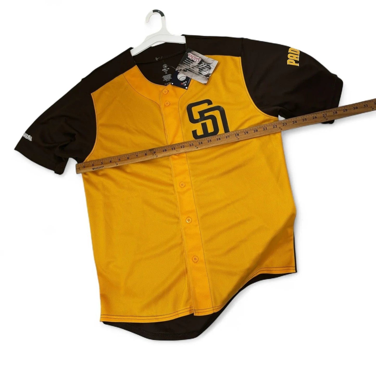 San Diego Padres Jersey Men’s Large Button up Stitches Collection NWT - Trendiez U ♥ 