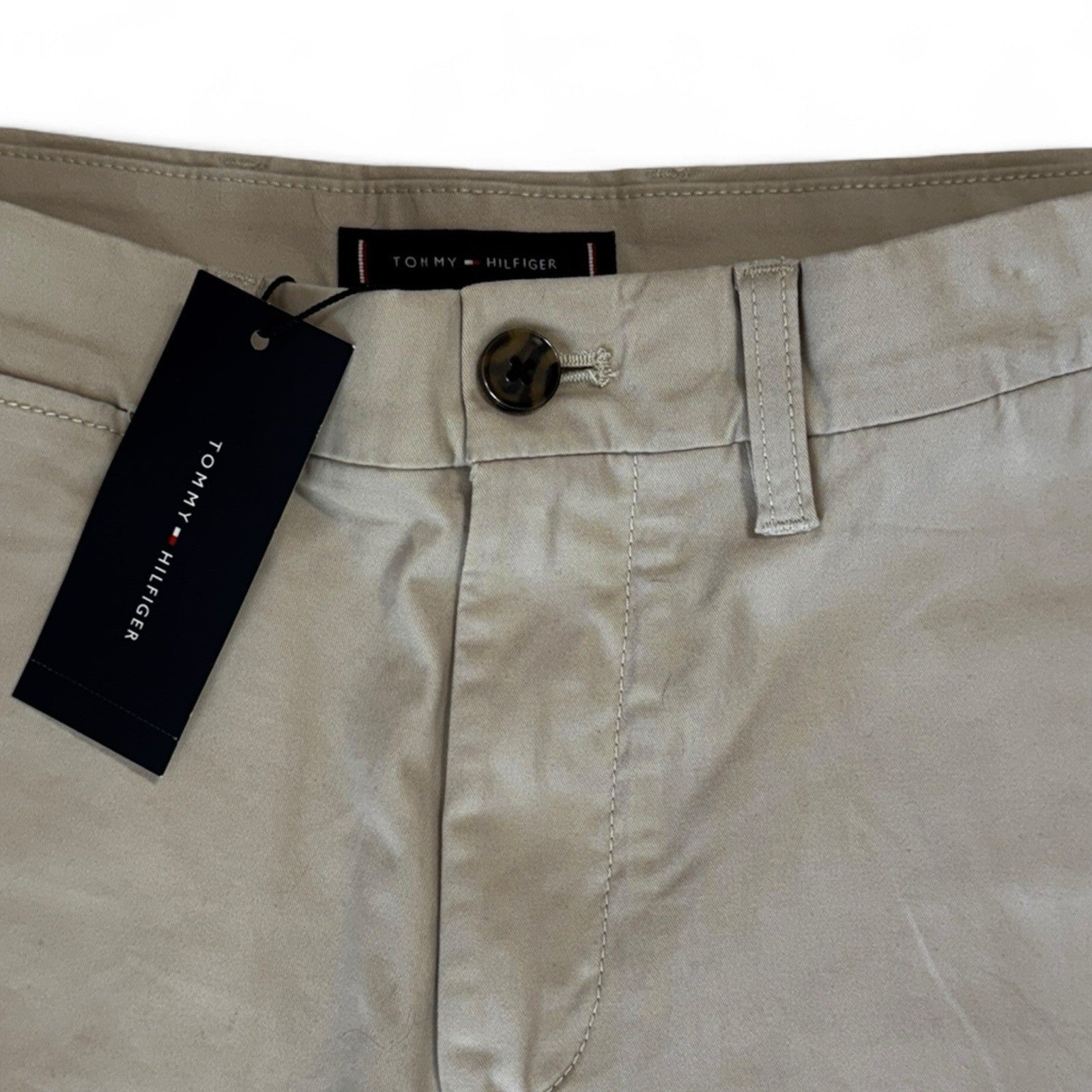 Tommy Hilfiger Men’s Classic Khaki Chino Shorts – Size 32 - Trendiez U ♥ 