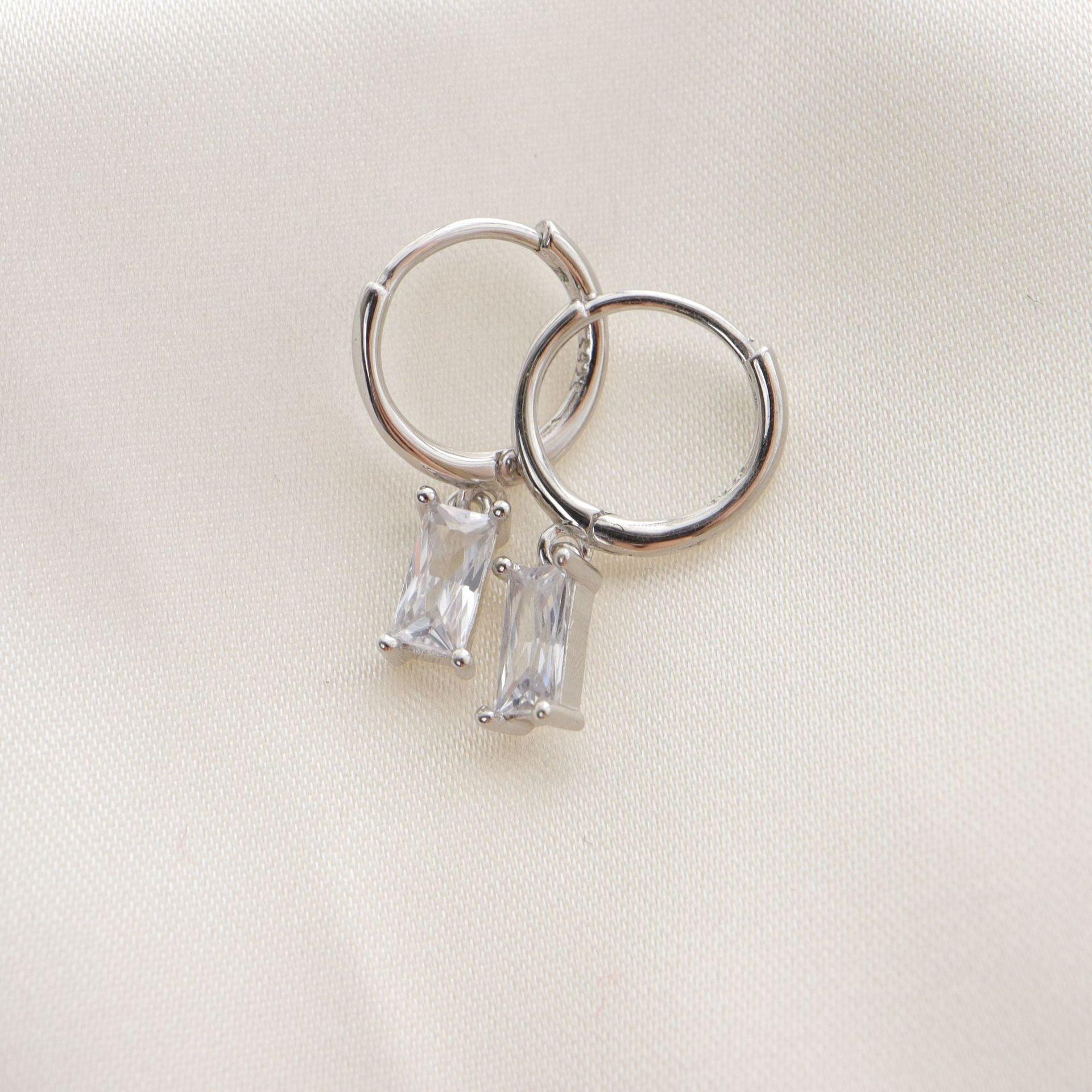 Vivid Charm Hoop Earrings - Trendiez U ♥ 