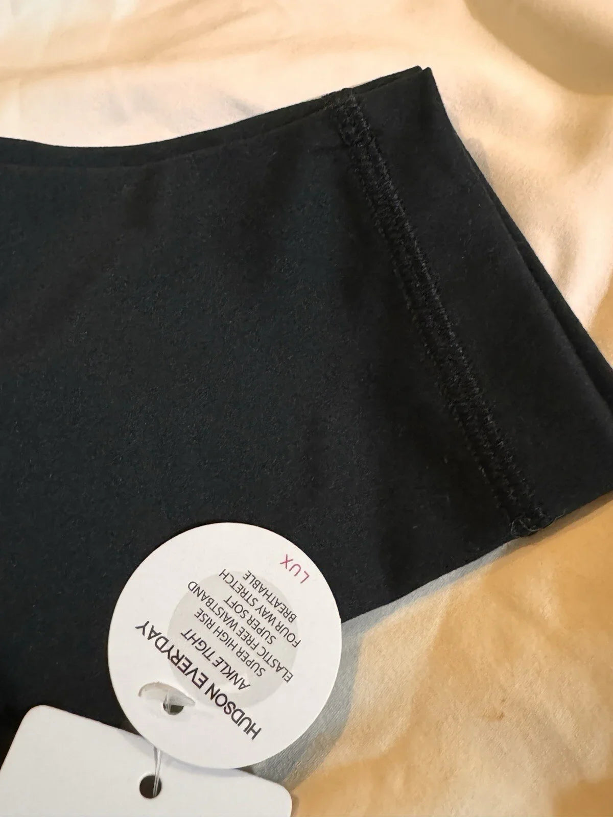 Yogalicious Lux Hudson Everyday Crop Tight Black Leggings Size S - Trendiez U ♥ 